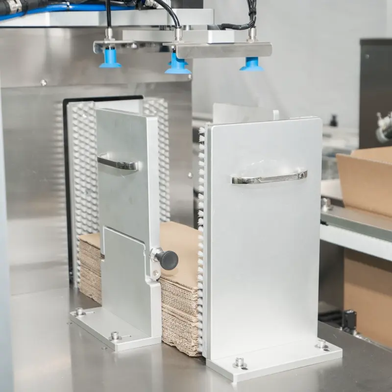Linear KZF 550R2 Yamaha Robot Case Packer for Efficient Loading 7